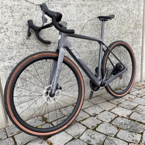 PEARL GRAVEL EVO AIR SRAM Force